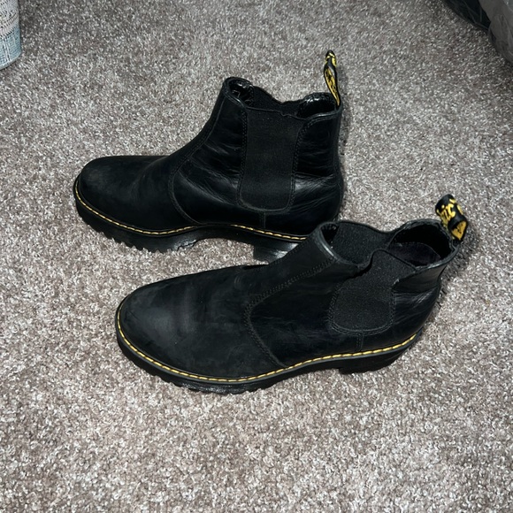 Dr. Martens Rometty Boot sz 8 - Picture 2 of 3